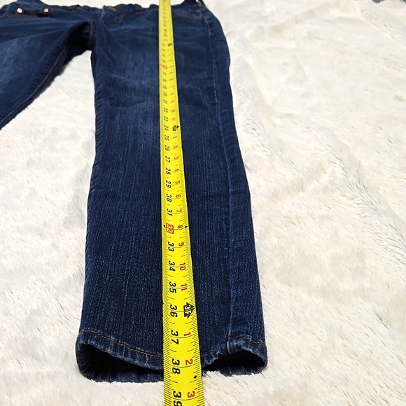 !IT. Jeans - Picture 6 of 6